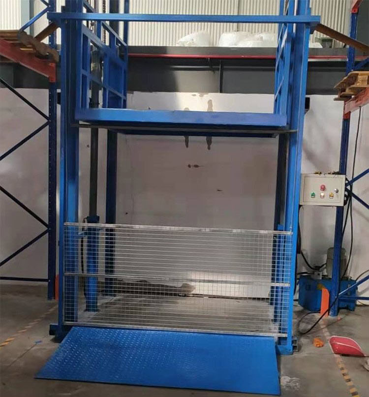 導(dǎo)軌式液壓升降貨梯 導(dǎo)軌式液壓升降貨梯